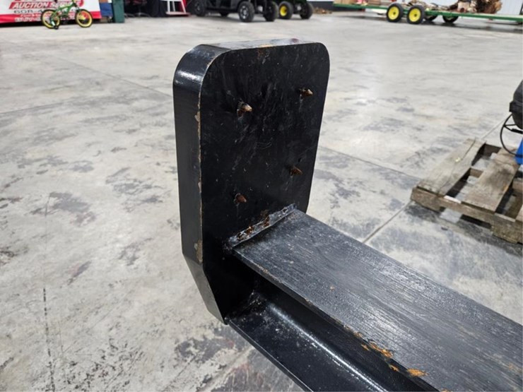 #377-•-blue-diamond-150000-skid-steer-log-splitter-image-9