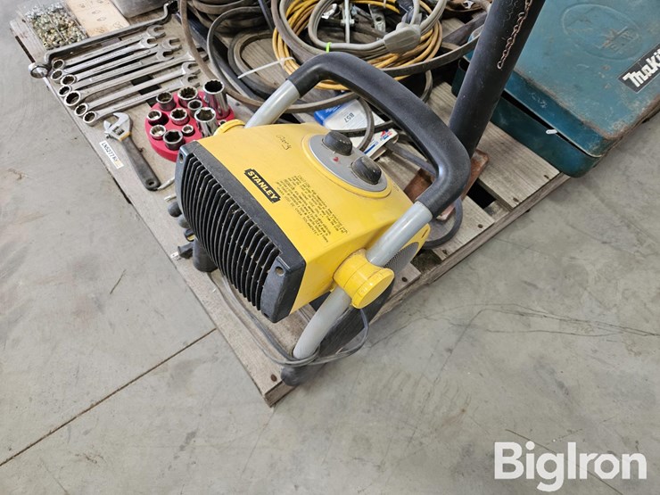 pallet-of-misc.-tools,-parts,-&-fasteners-image-8