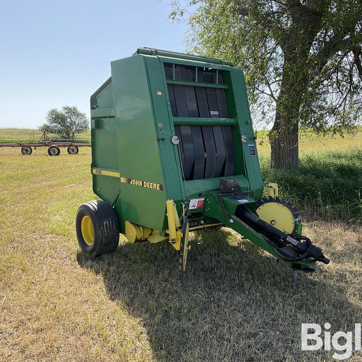 1990 JOHN DEERE 435