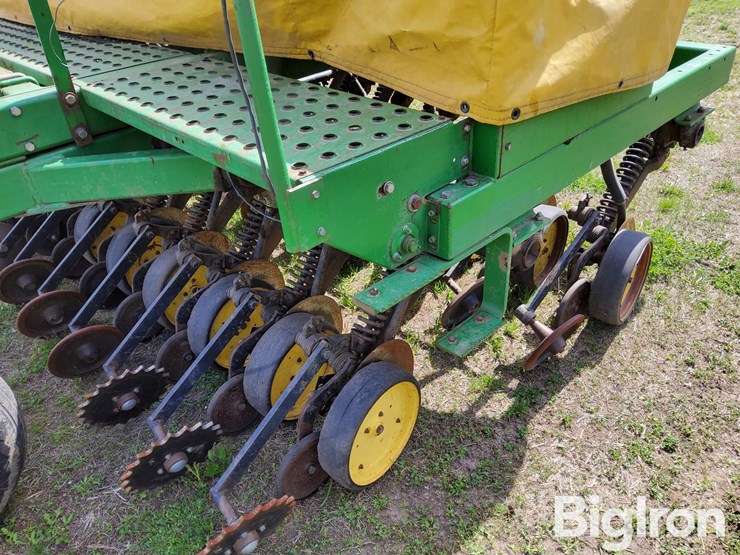john-deere-750-image-19