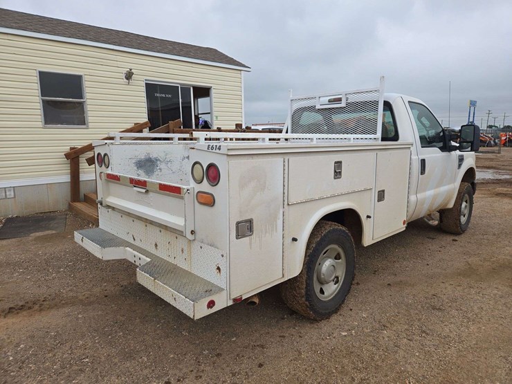 2008-ford-f250-image-3