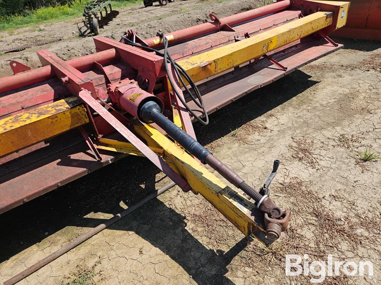 m-c-farm-equipment-2408sb-flail-shredder-image-12