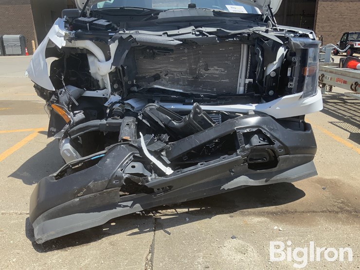 2023-ford-f150-xl-image-9