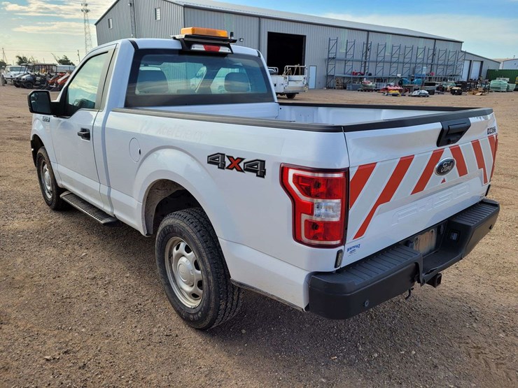 2018-ford-f150-xl-image-5