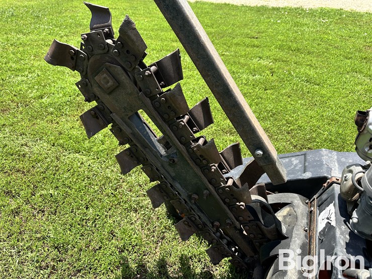 ditch-witch-1020-image-9