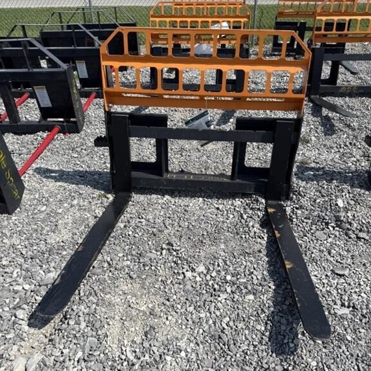 Land Honor Pallet Forks