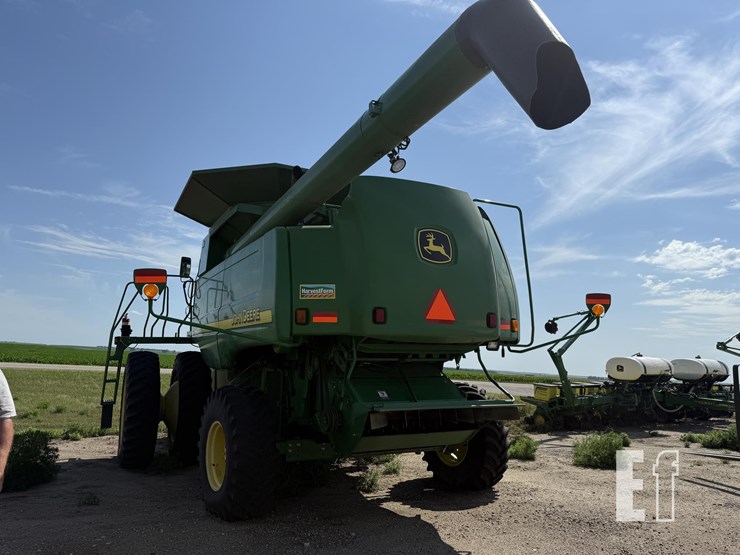2002-john-deere-9560-sts-image-4