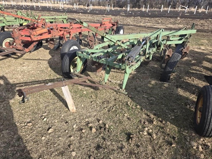 john-deere-5-image-2