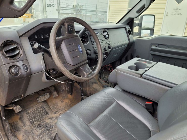2011-ford-f350-image-9