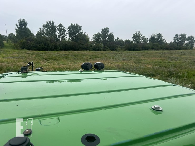 2010-john-deere-9530-image-38