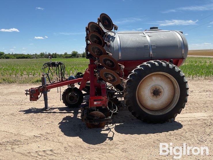 case-ih-2800-image-8