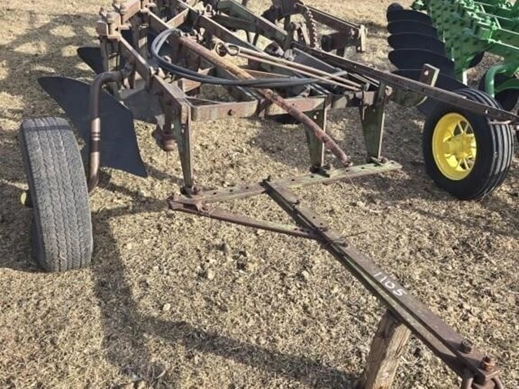john-deere-5-image-3