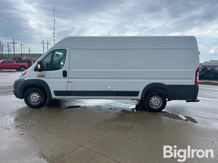 2015-ram-promaster-3500-image-8