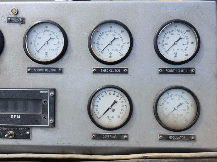 km-valve-body-&-governor-test-stand-image-8