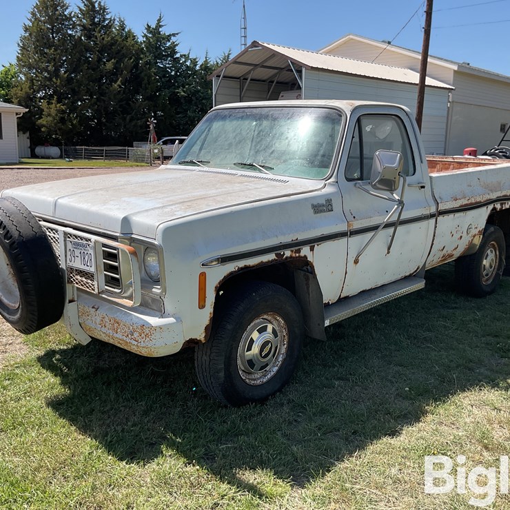 1976 CHEVROLET CUSTOM DELUXE 20