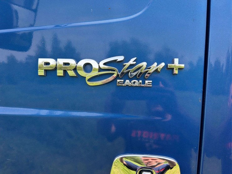2012-international-prostar-image-15