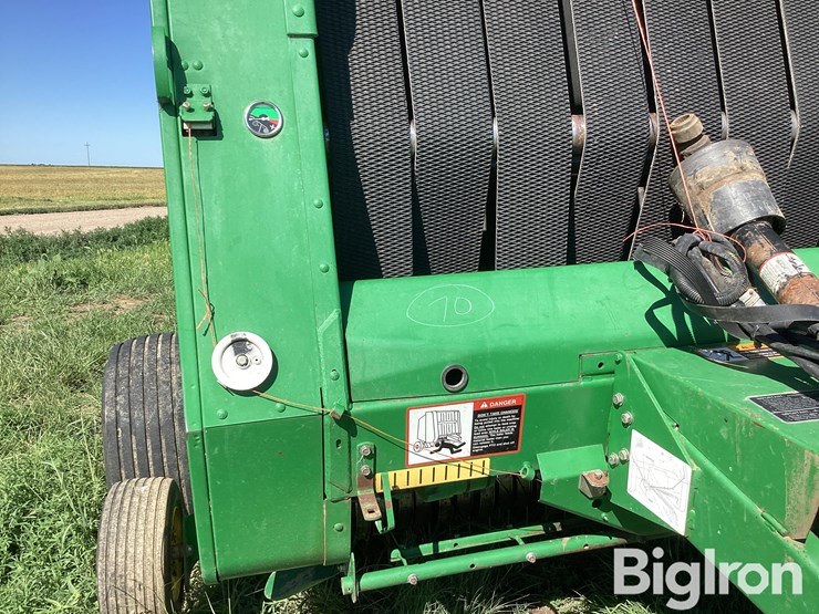 1998-john-deere-566-image-16