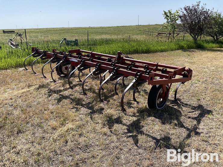 case-ih-4500-image-5
