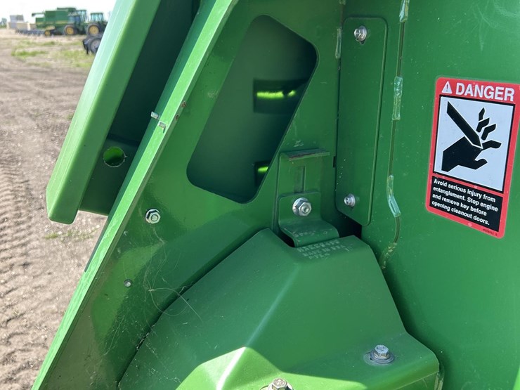 2013-john-deere-612c-image-33