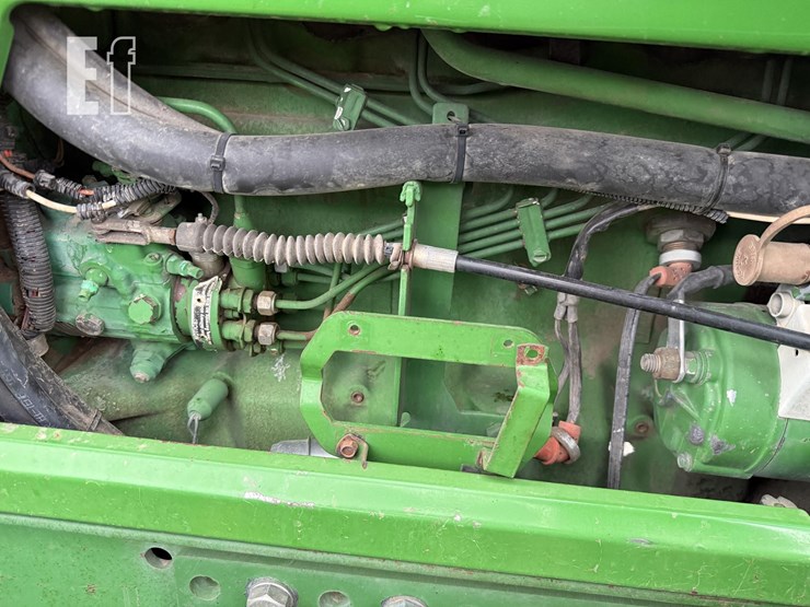 john-deere-7400-image-29