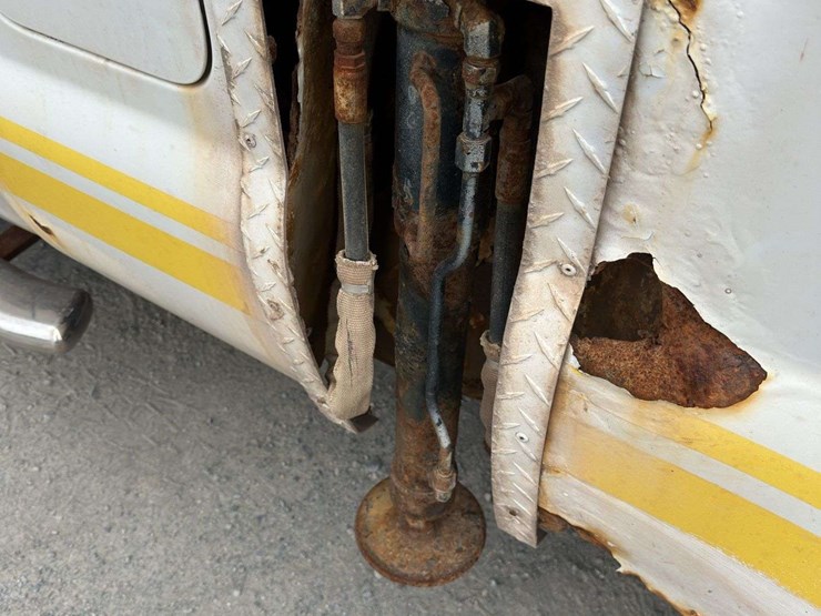 ford-f250-xl-image-14