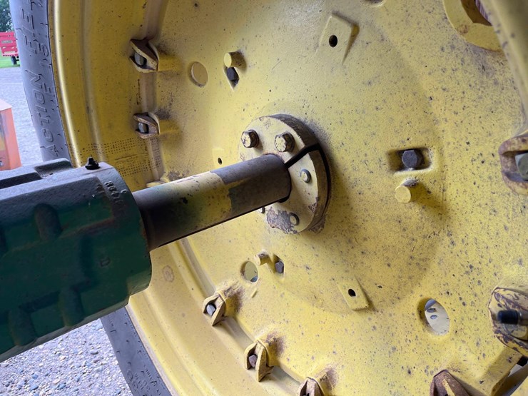 1981-john-deere-4240-image-24