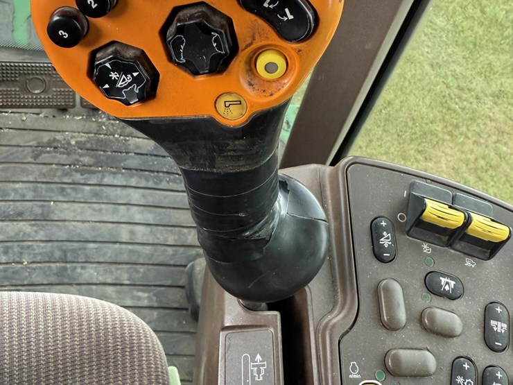 2003-john-deere-9750-image-48