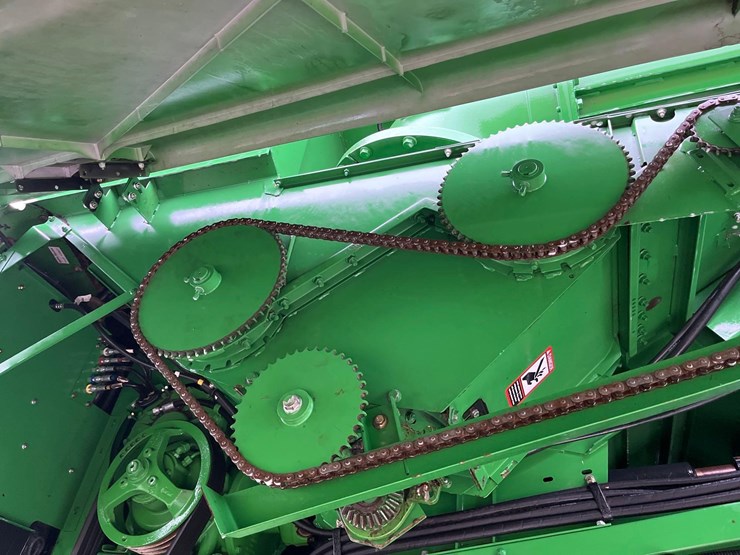 2011-john-deere-9770-sts-image-13