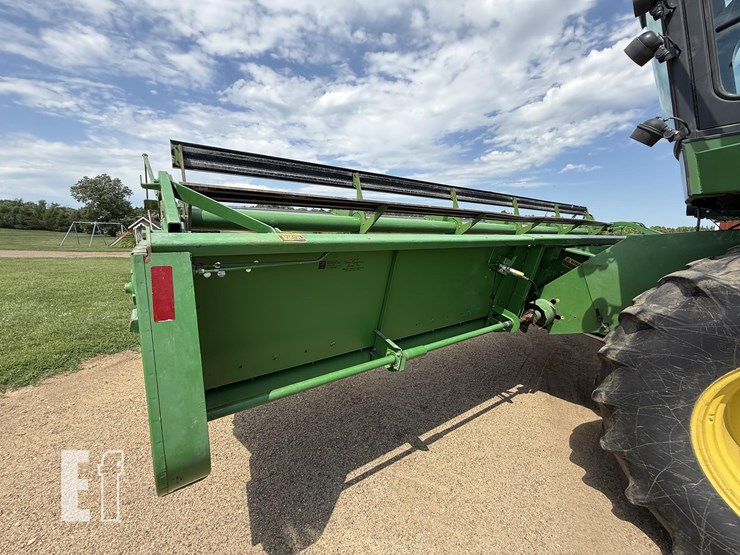 john-deere-924-image-3