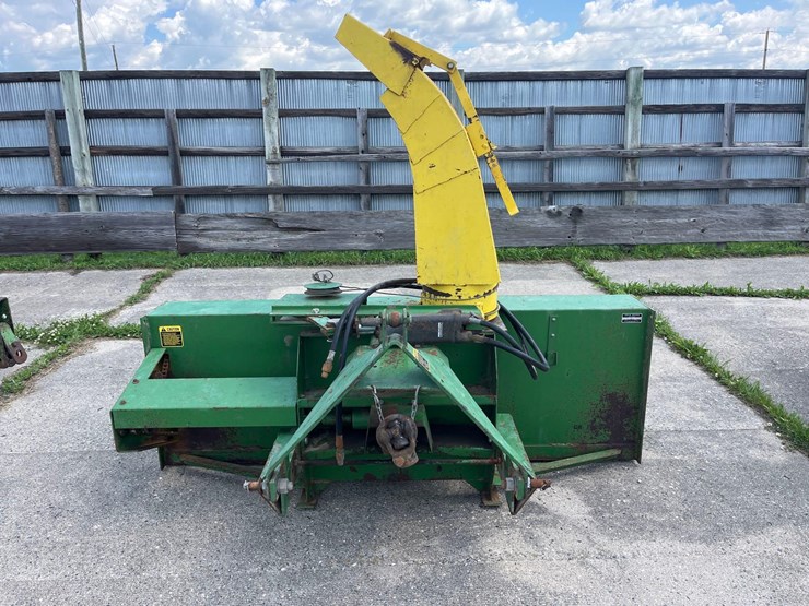 john-deere-snow-blower-image-4