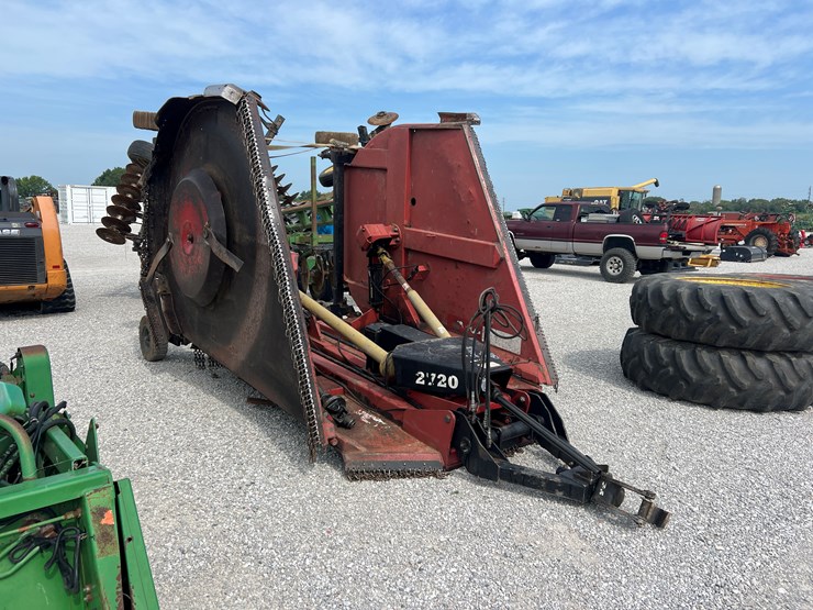 bush-hog-2720-image-1