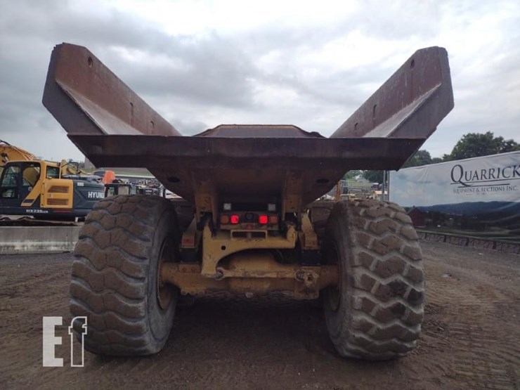 caterpillar-740-image-4