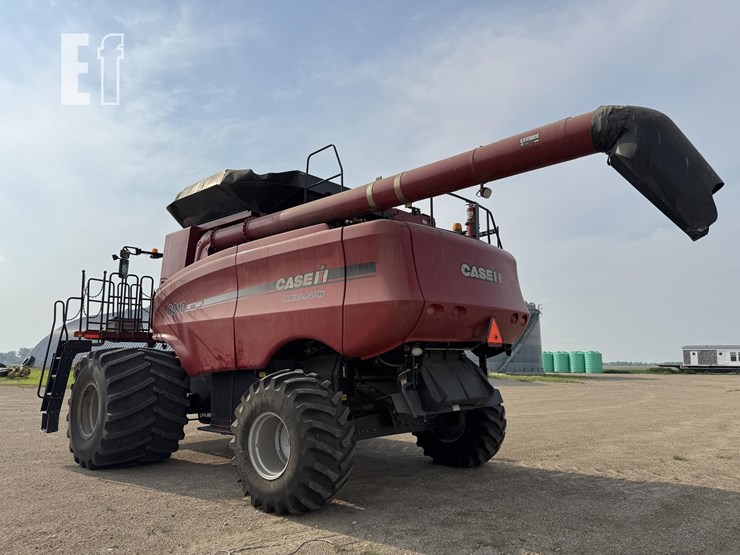 2008-case-ih-8010-image-28