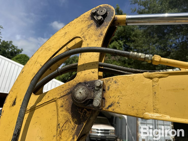 komatsu-pc35mr-3-image-15