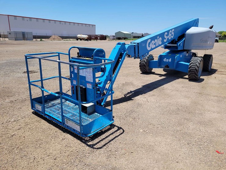 2010-genie-s65-image-1