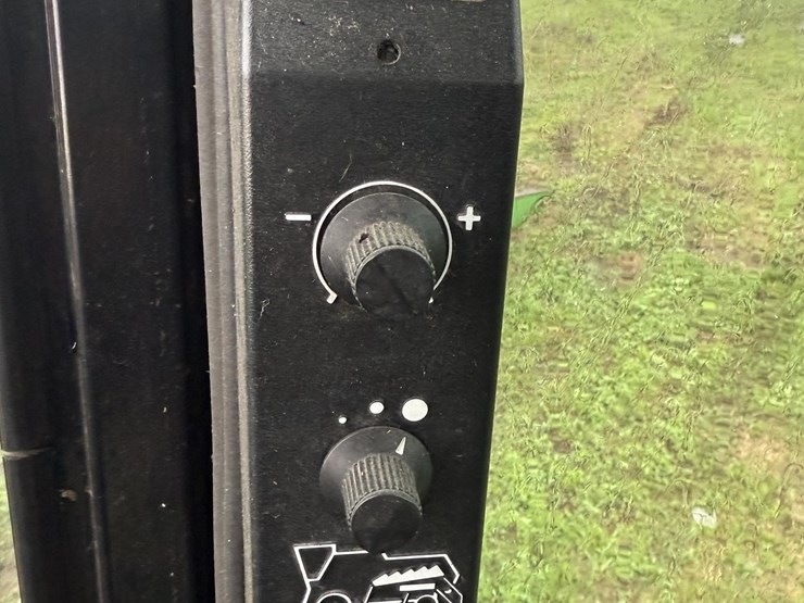 john-deere-8820-image-26