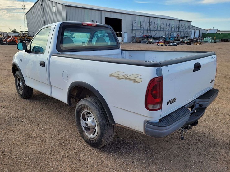 2002-ford-f150-xl-image-4