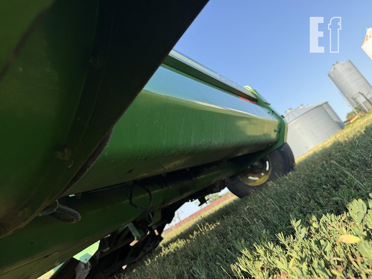 john-deere-3975-image-31