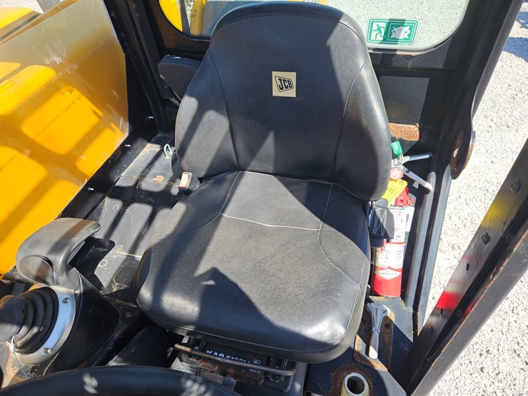 2020-jcb-505-image-9