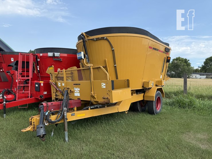 haybuster-cmf830-image-1