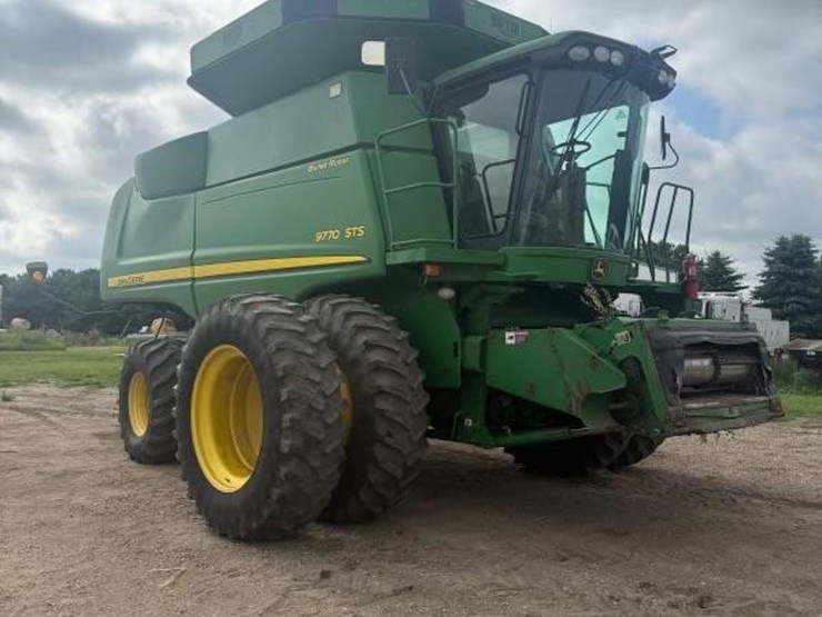 2008-john-deere-9770-sts-image-2
