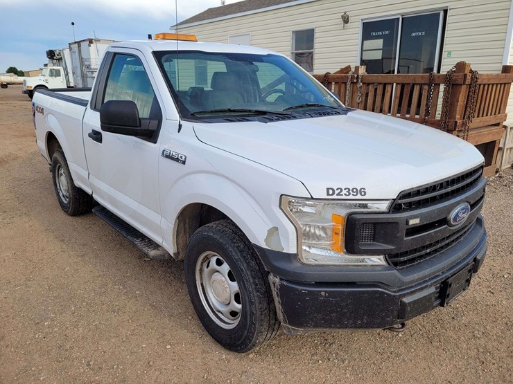2018-ford-f150-xl-image-2