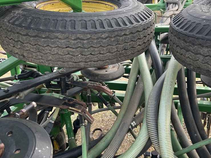 2009-john-deere-1870-image-57