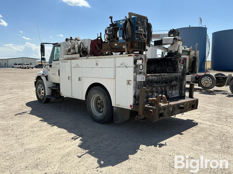 2002-international-durastar-4300-image-7