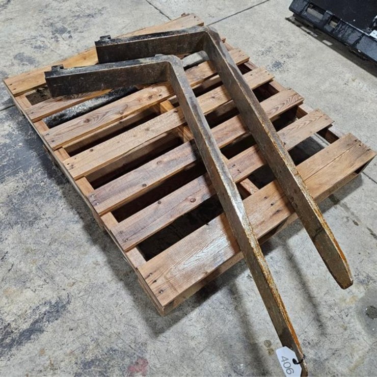 #406 • 48" Pallet Forks