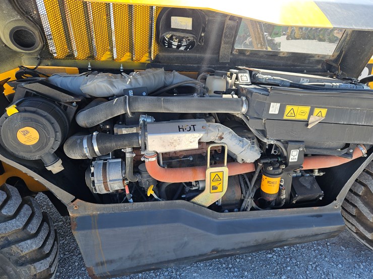 2020-jcb-505-image-18