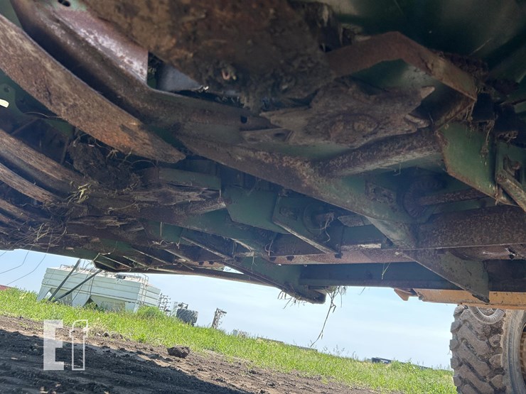 john-deere-853-image-23