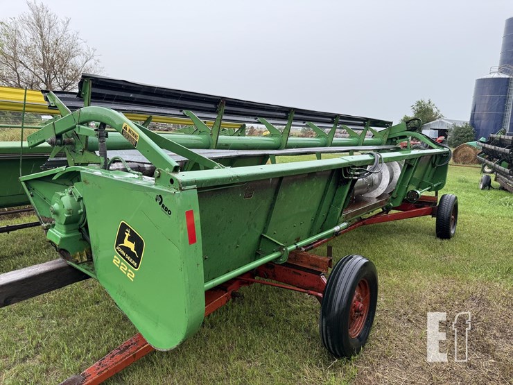 john-deere-222-image-1