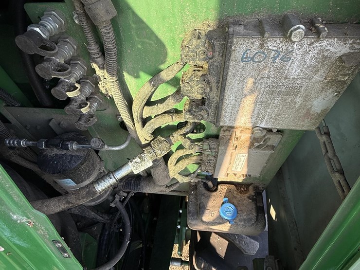 2021-john-deere-s780-image-84