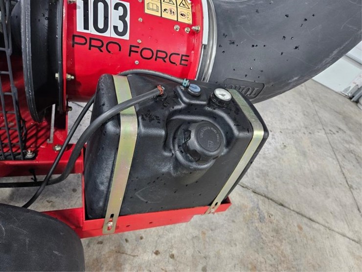 #374-•-2012-toro-pro-force-towable-blower-image-22